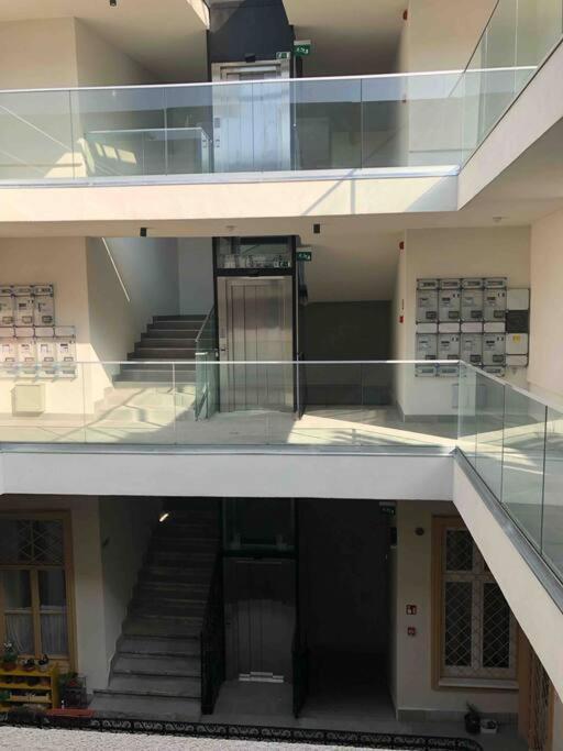 Luxury Cozy 2 Bdr Downtown Apt.6 Βουδαπέστη Εξωτερικό φωτογραφία